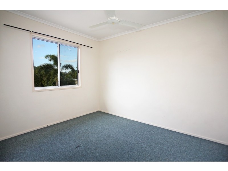 10 Hart Street, Kirwan QLD 4817