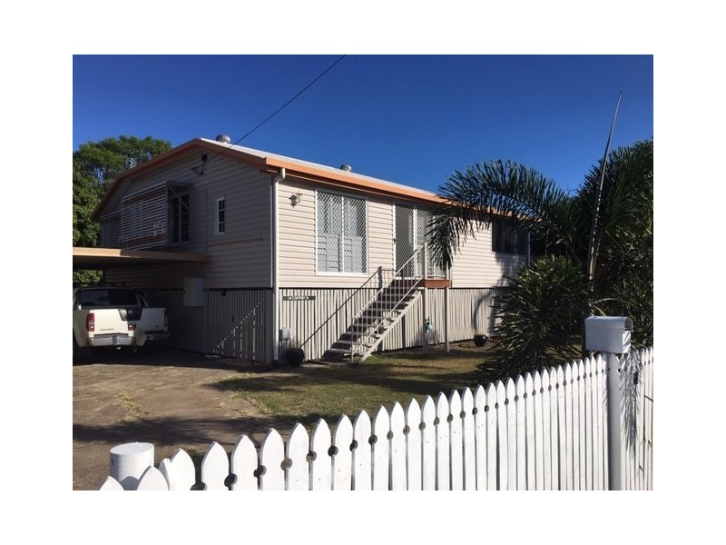 14 Carmody Street, Hermit Park QLD 4812