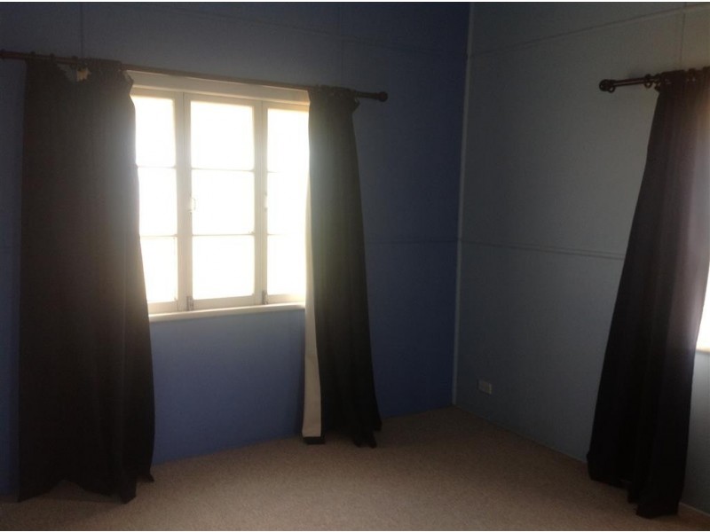 9 Urquhart Street, Currajong QLD 4812