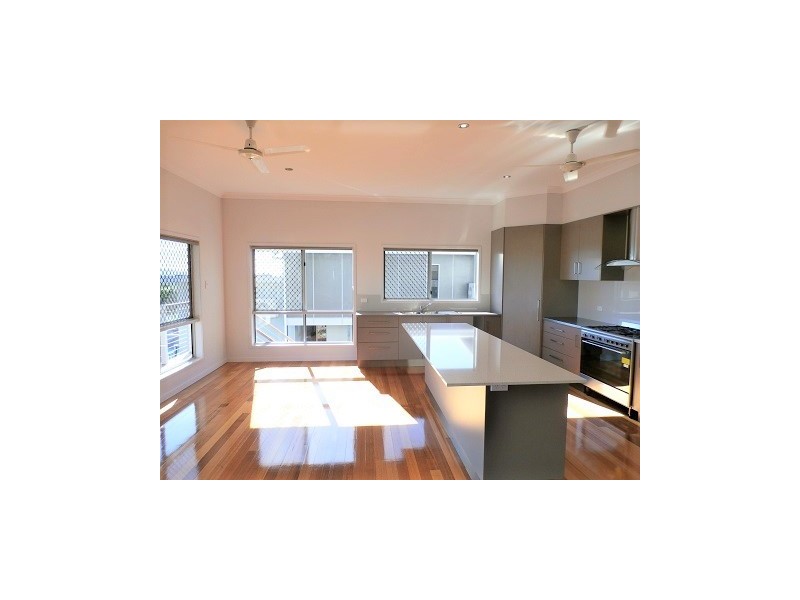 6 Mont Blanc Place, Mount Louisa QLD 4814