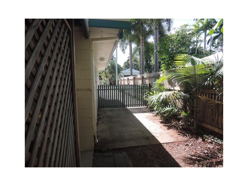 33 Rogers Street, Aitkenvale QLD 4814