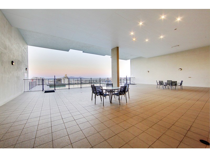 85/1 Stanton Terrace, Townsville City QLD 4810