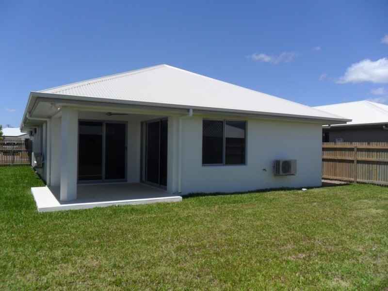 9 Roosevelt Loop, Mount Louisa QLD 4814