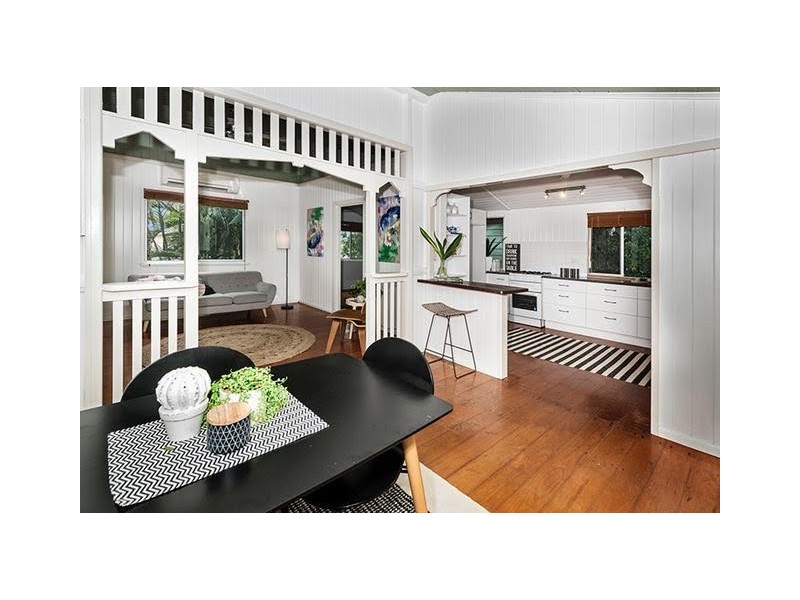 34 Philp Street, Hermit Park QLD 4812