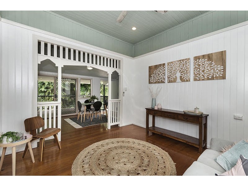 34 Philp Street, Hermit Park QLD 4812