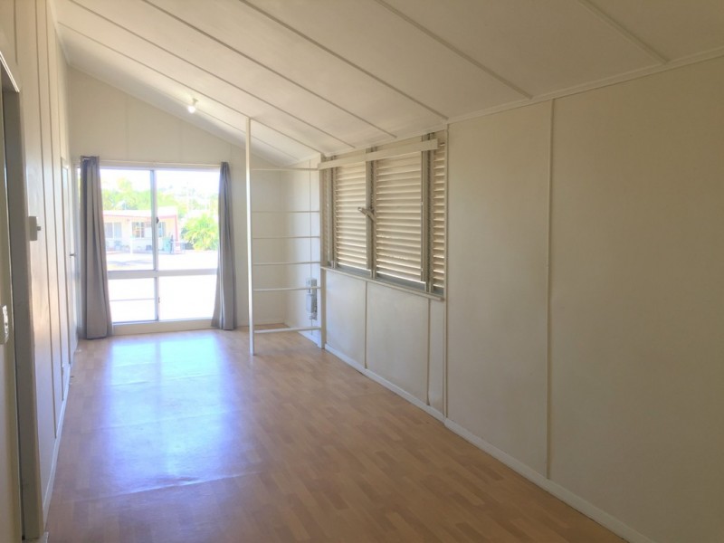 1/26 McKinley Street, North Ward QLD 4810