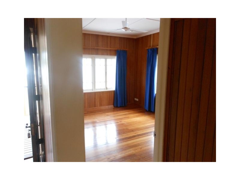 5 Urquhart Street, Currajong QLD 4812