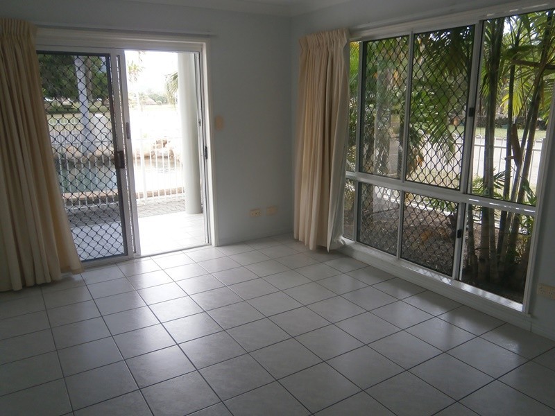 1/30 Welsh Street, Rosslea QLD 4812