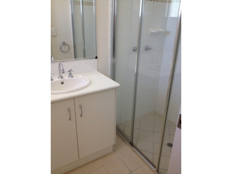 4 Afton Way, Mount Louisa QLD 4814