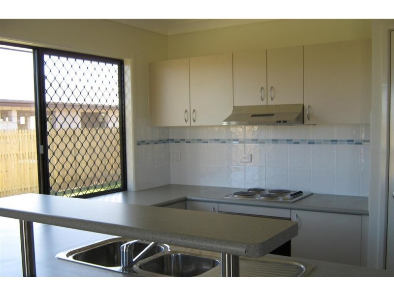 1 Panama Court, Burdell QLD 4818