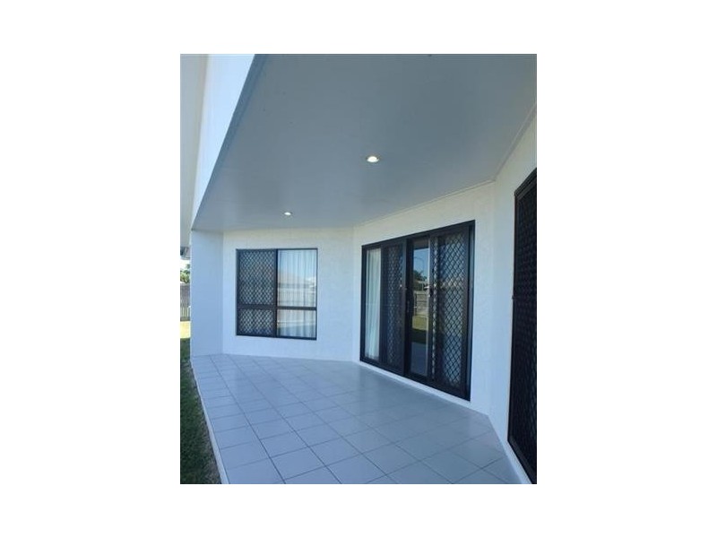 1 Panama Court, Burdell QLD 4818