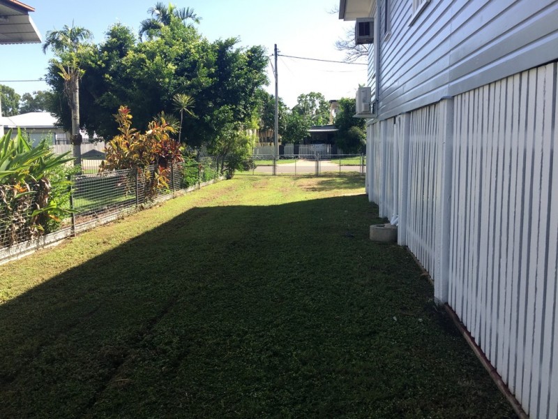 10 Begg Street, Gulliver QLD 4812