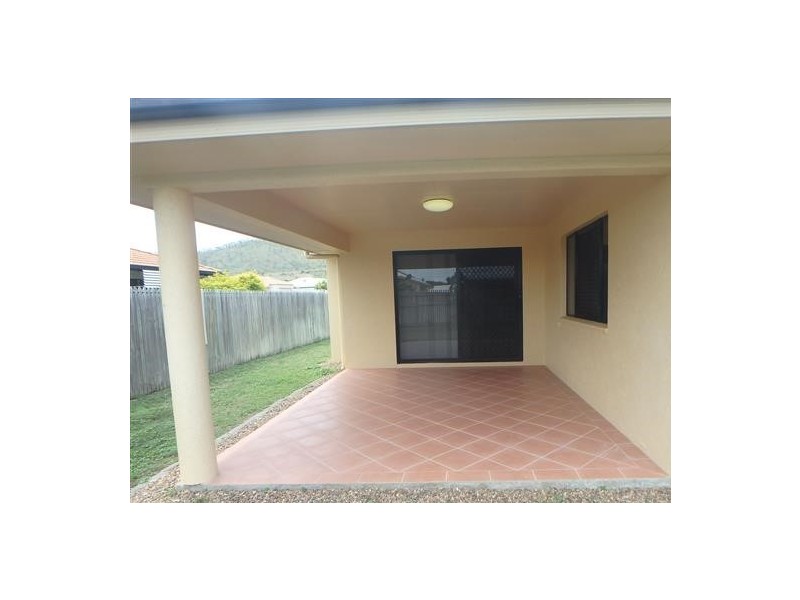 6 Cockatoo Circuit, Douglas QLD 4814