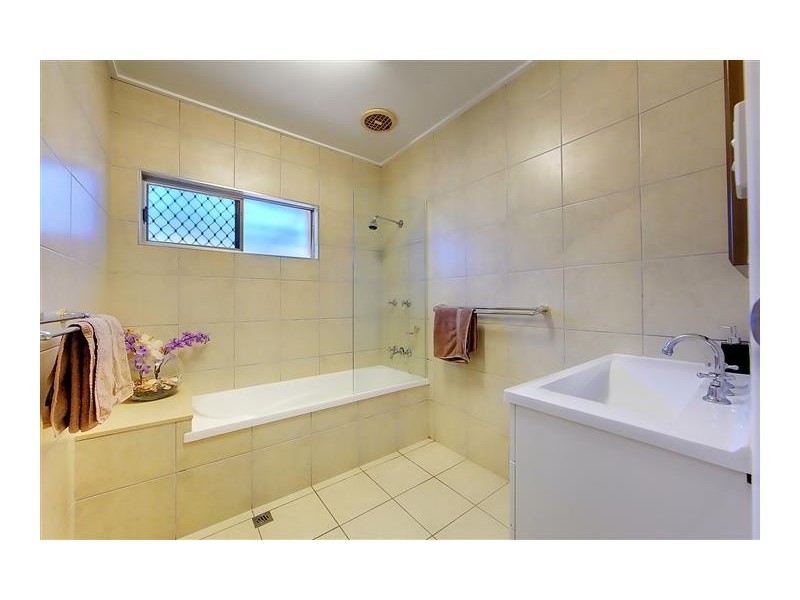 29 Kulgun Crescent, Kelso QLD 4815