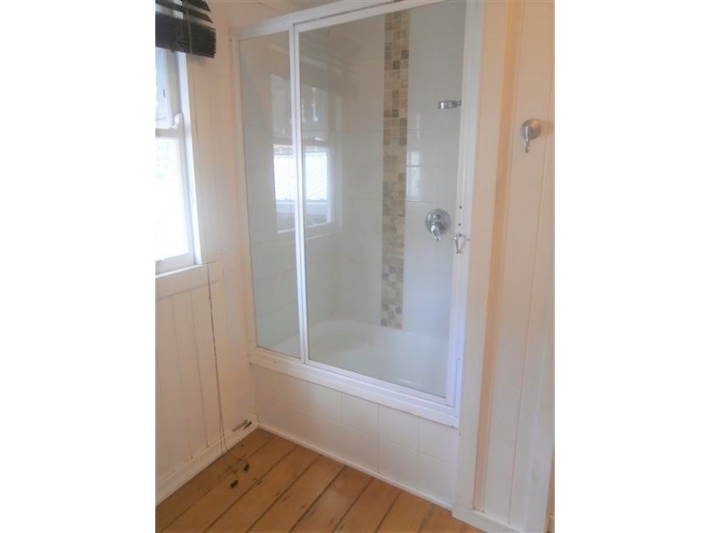 29 Philp Street, Hermit Park QLD 4812