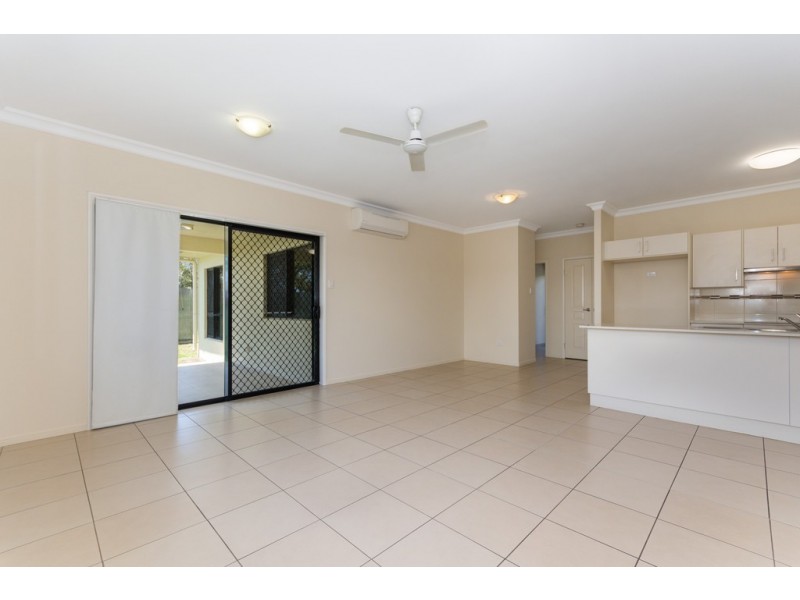 40 Burlingon Circuit, Mount Louisa QLD 4814