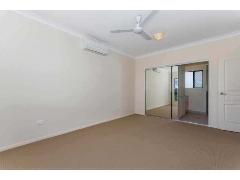 40 Burlingon Circuit, Mount Louisa QLD 4814