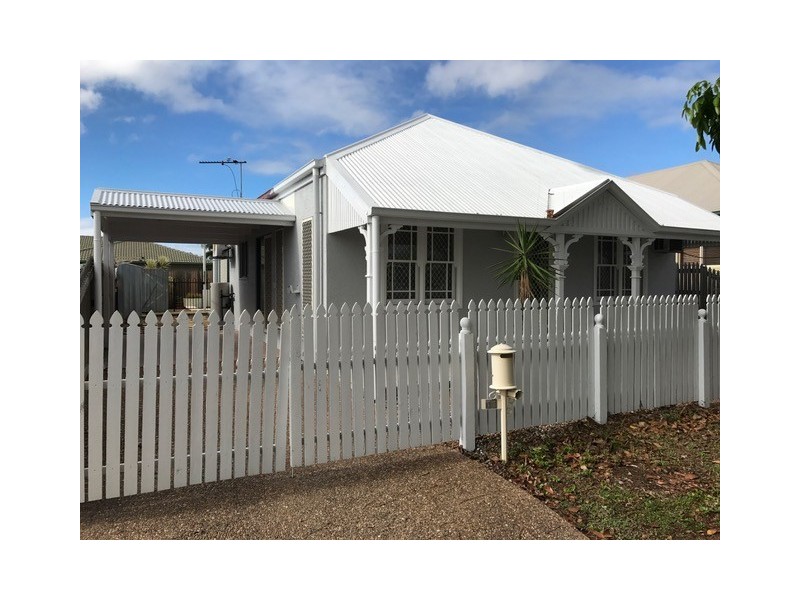 11 Althea Court, Kirwan QLD 4817
