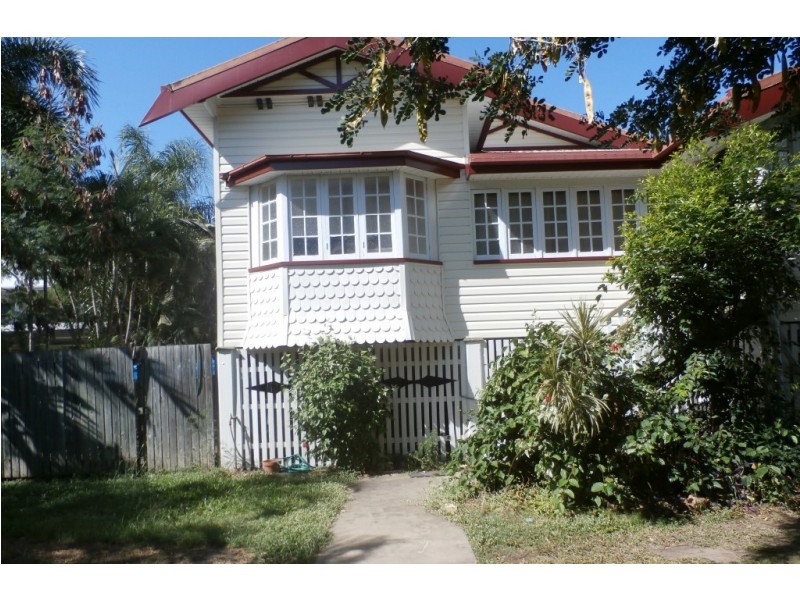 25 Haig Street, Pimlico QLD 4812