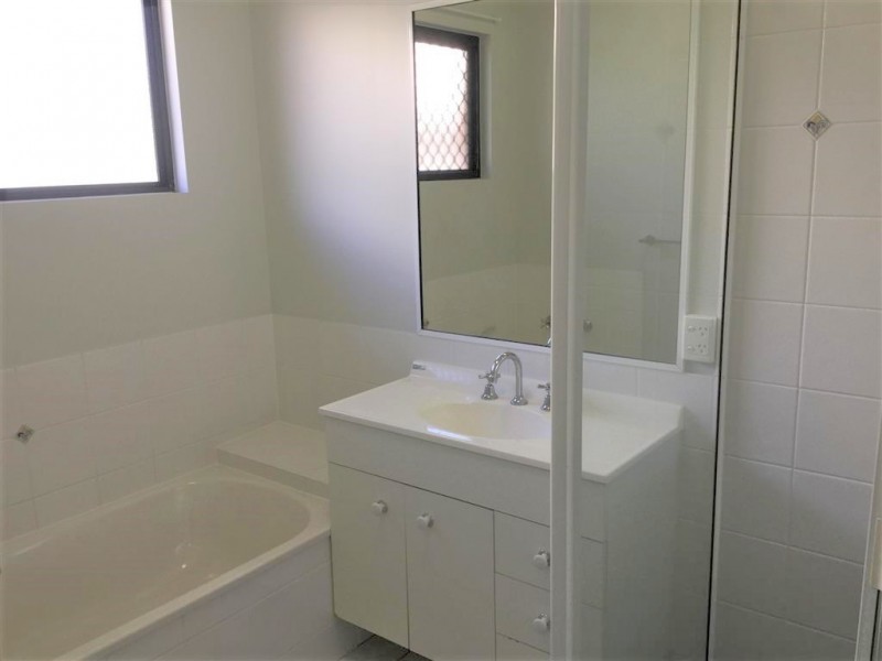 4 Jasmin Court, Kirwan QLD 4817