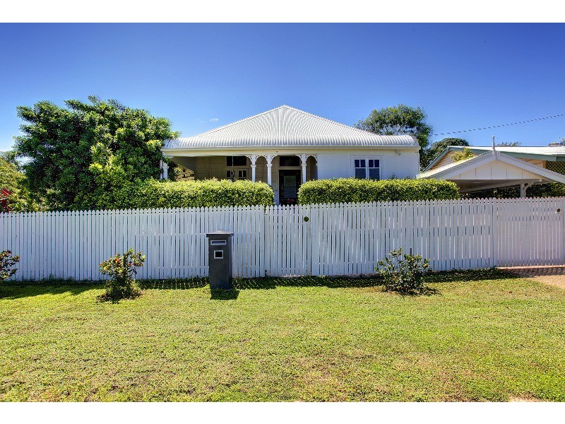 73 Bell Street, South Townsville QLD 4810