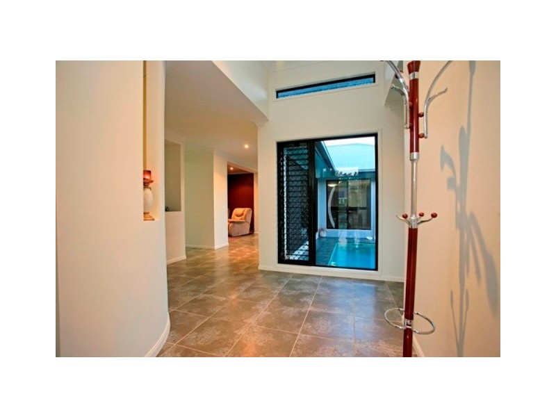 20 Fitzallan Street, Bushland Beach QLD 4818