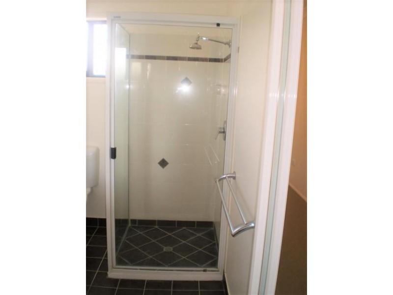 97 Thorn Street, Mount Louisa QLD 4814