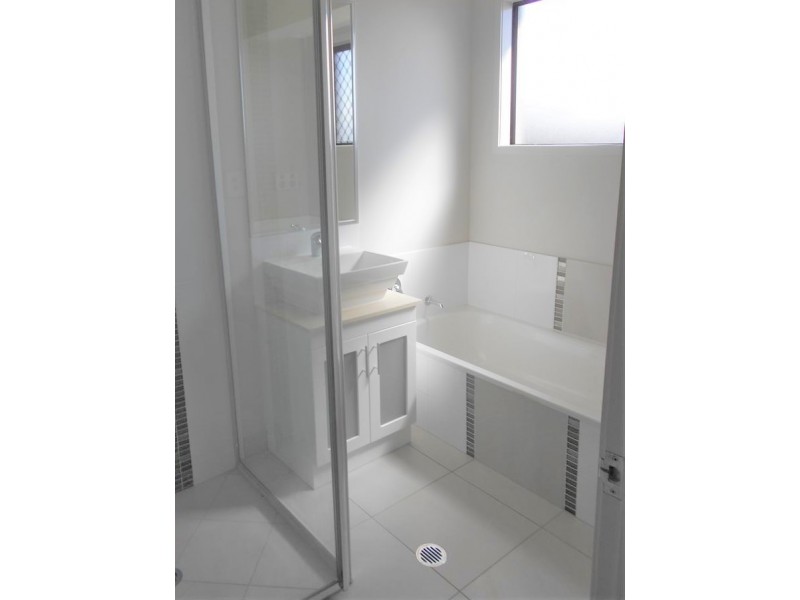 35 Summergold Street, Mount Low QLD 4818