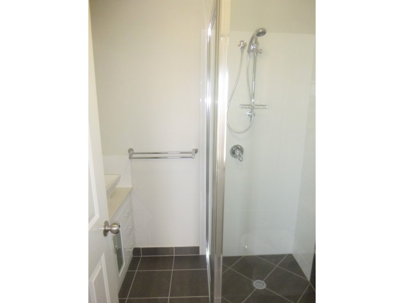 35 Summergold Street, Mount Low QLD 4818