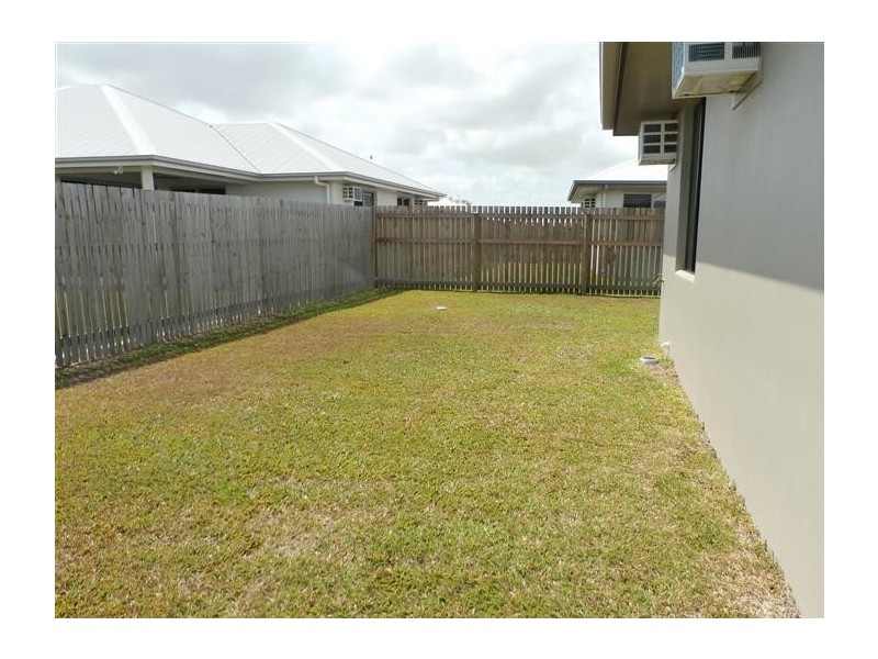 35 Summergold Street, Mount Low QLD 4818
