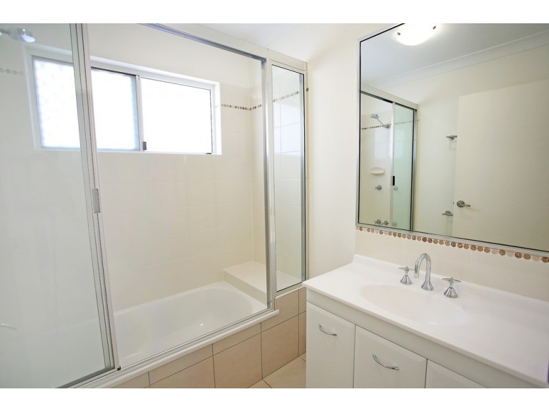 18 Burdell Drive, Burdell QLD 4818