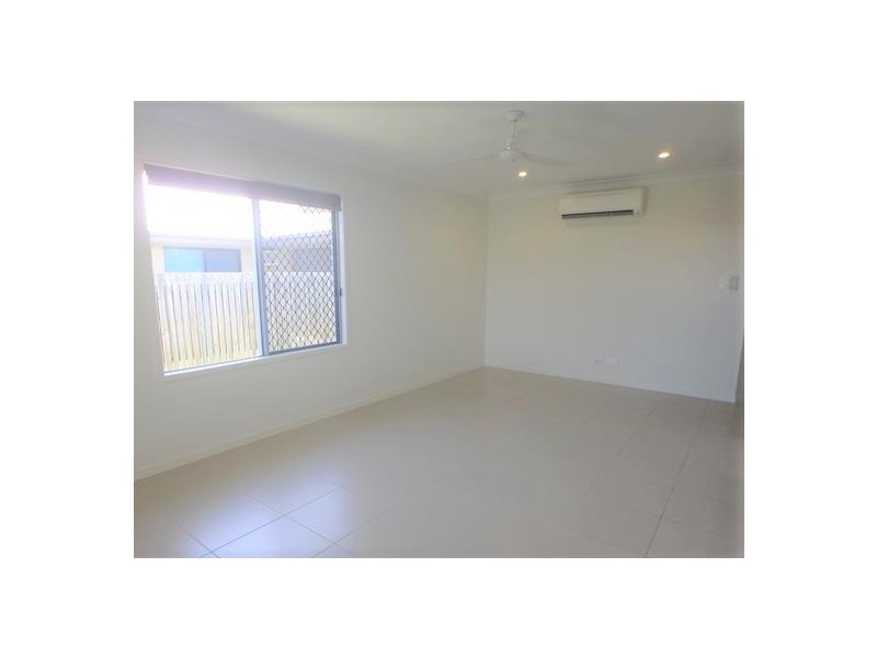 21 Mallorca Circuit, Burdell QLD 4818