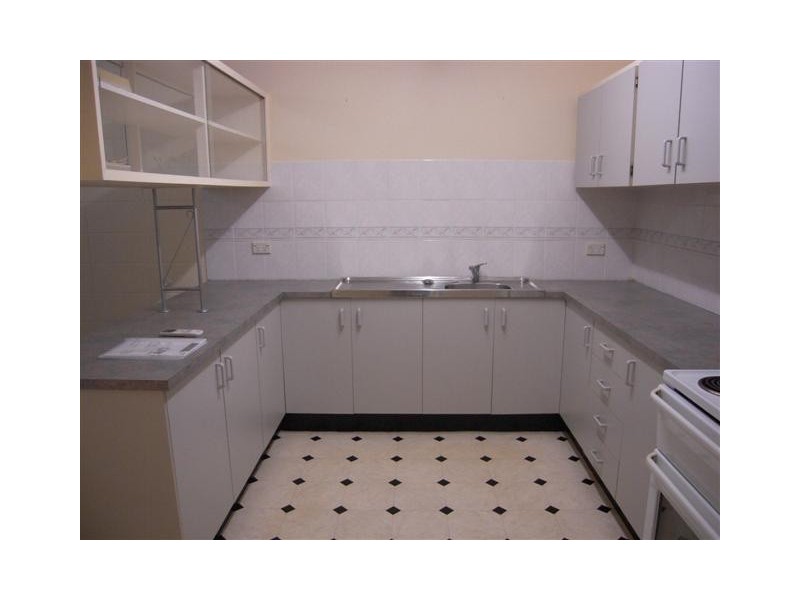 2/19 Somer Street, Hyde Park QLD 4812