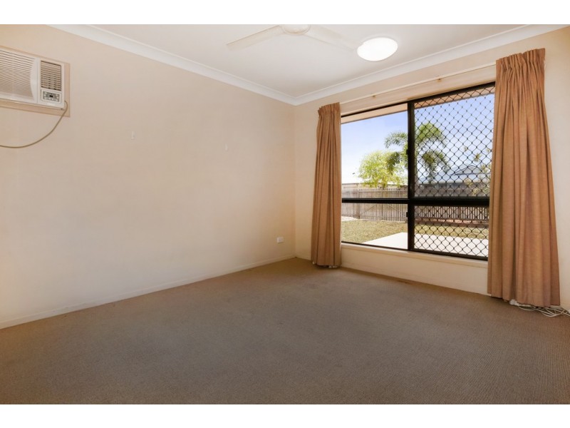 4 Fontwell Court, Burdell QLD 4818