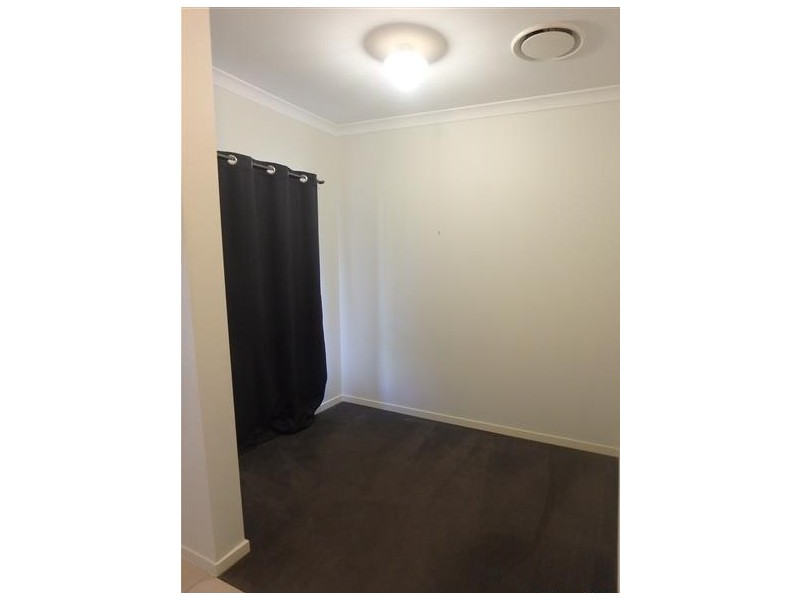 26 Derwent Circuit, Kelso QLD 4815