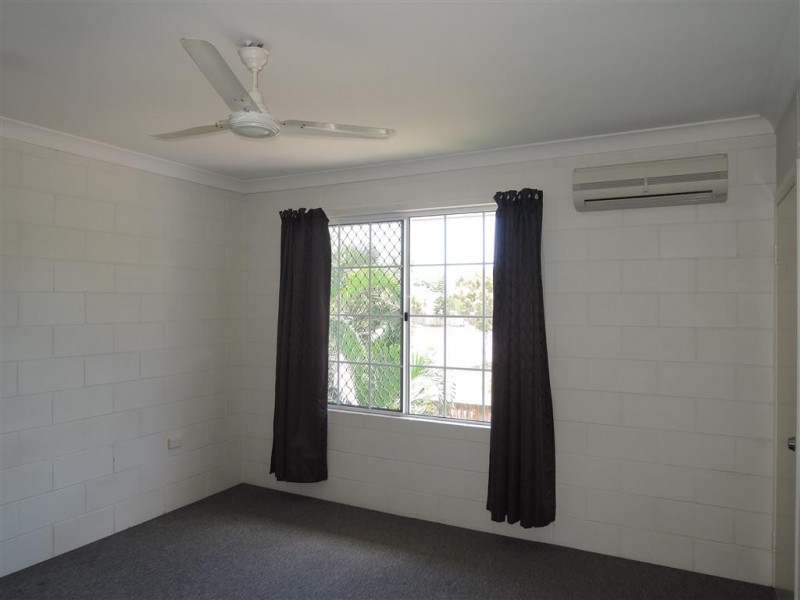 1/38 Park Street, Pimlico QLD 4812