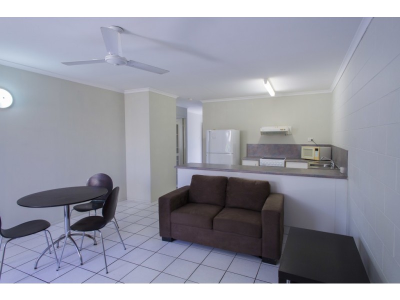 3/22 Roberts Street, Hermit Park QLD 4812