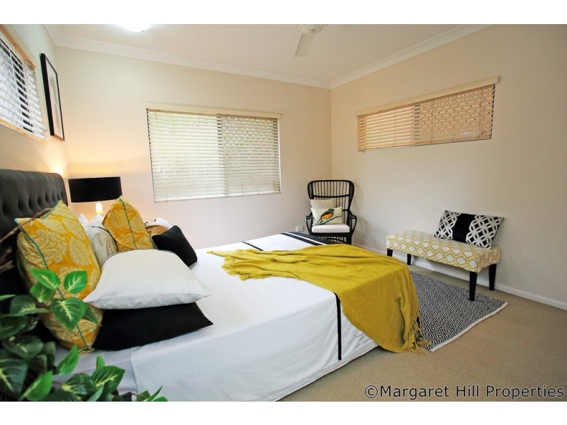 2A Vivian Street, Pimlico QLD 4812