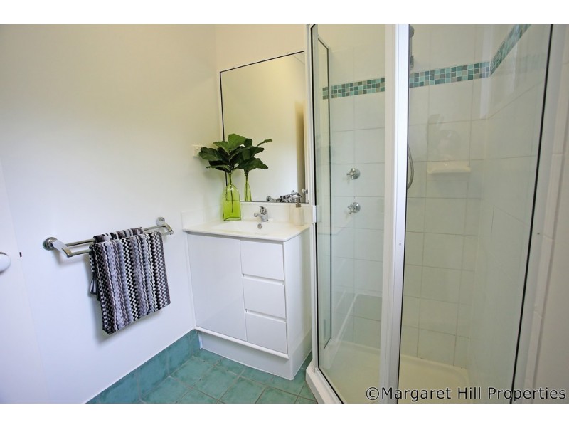 2A Vivian Street, Pimlico QLD 4812