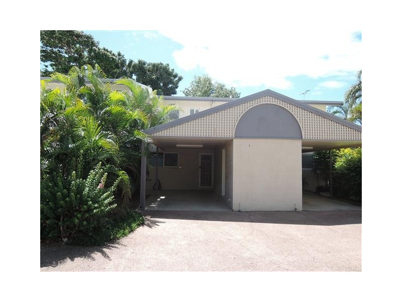 2/19 Second Avenue, Railway Estate QLD 4810