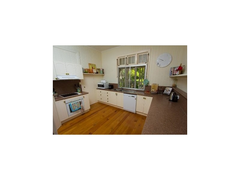 48 Warburton Street, North Ward QLD 4810