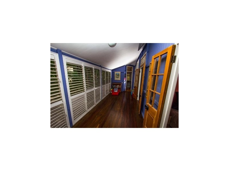 48 Warburton Street, North Ward QLD 4810