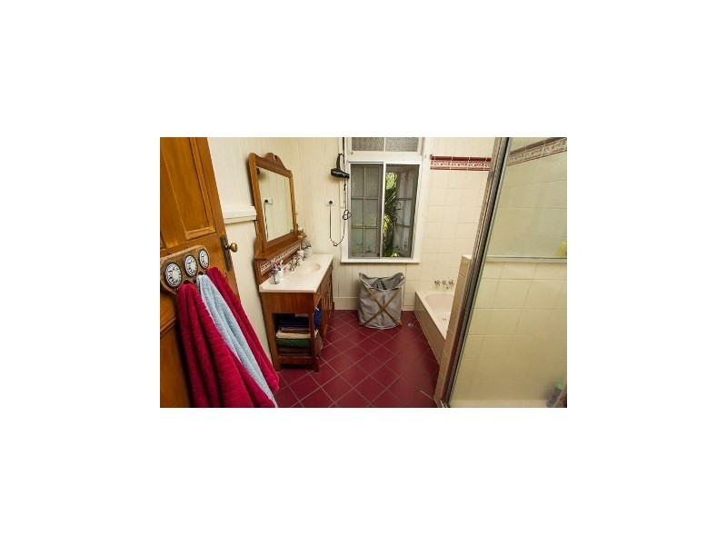 48 Warburton Street, North Ward QLD 4810