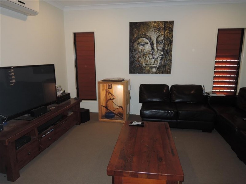 37 Ellsworth Drive, Mount Louisa QLD 4814