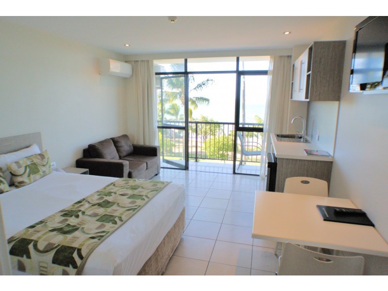 306/75-77 The Strand, North Ward QLD 4810