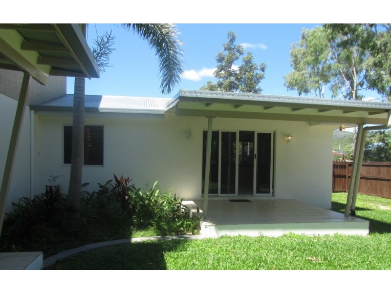 2 Moreton Ash Drive, Douglas QLD 4814