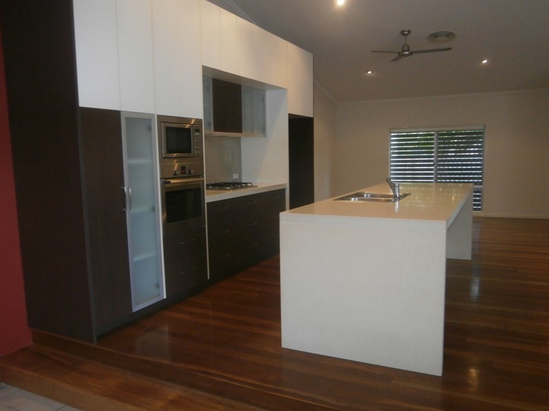 6 Sunrise pocket, Idalia QLD 4811