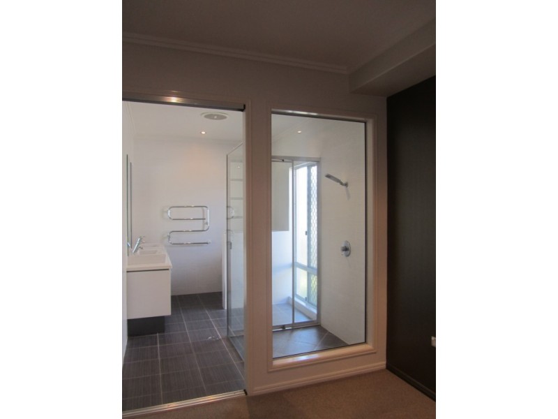 6 Sunrise pocket, Idalia QLD 4811