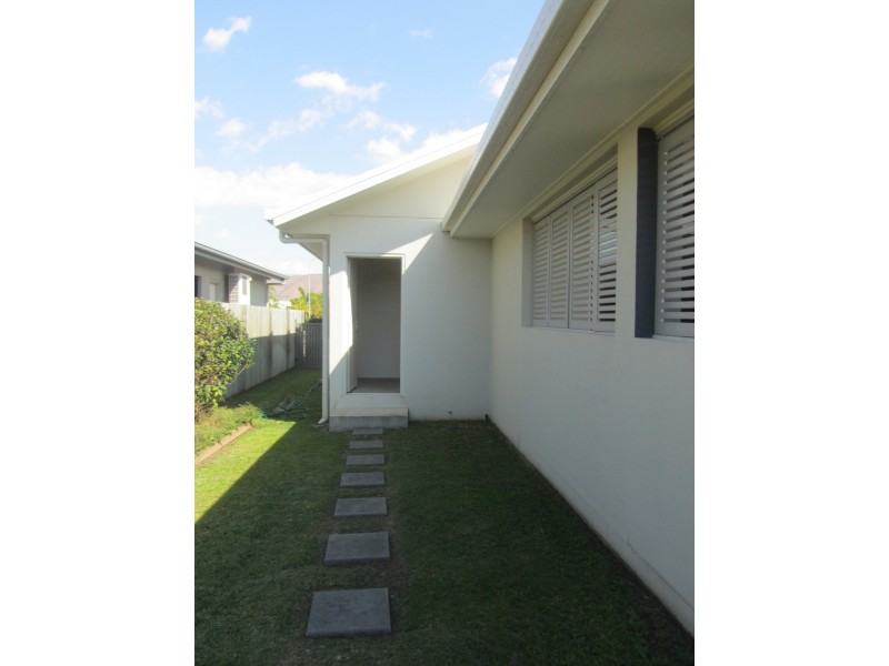 6 Sunrise pocket, Idalia QLD 4811