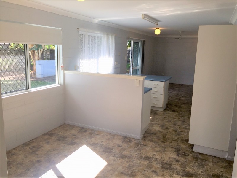 4 Bluebell Way, Kirwan QLD 4817